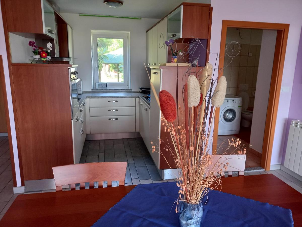 Apartma Monte Moro Lejlighed Ankaran Eksteriør billede